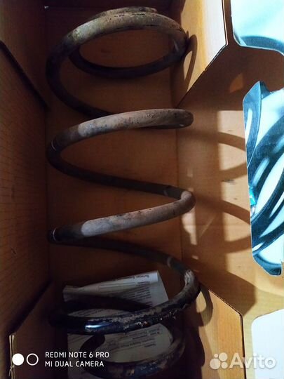 Пружина на Рено эспейс4