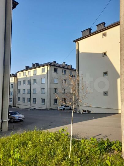 2-к. квартира, 56 м², 2/5 эт.