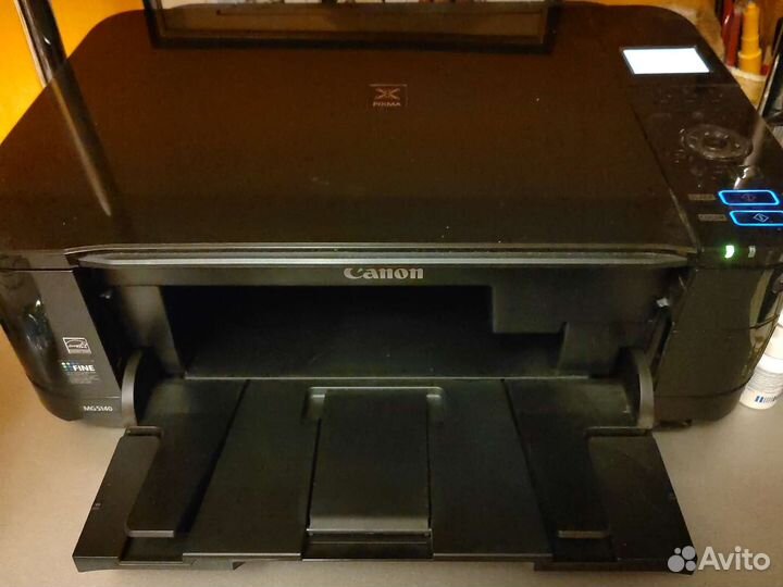 Мфу Принтер сканер копир цветной струйный Canon