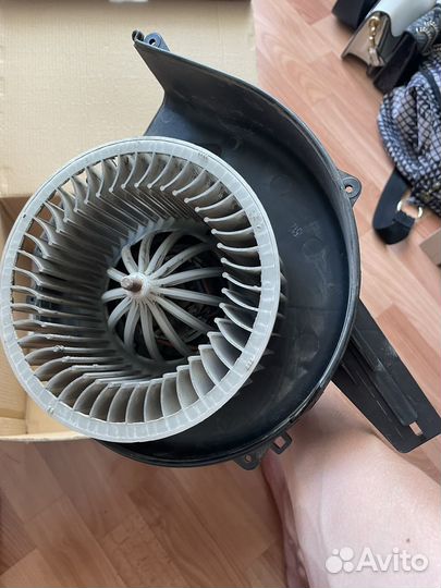 Вентилятор печки на volkswagen polo