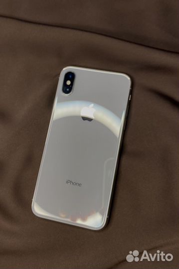 Телефон iPhone 10 (Х)