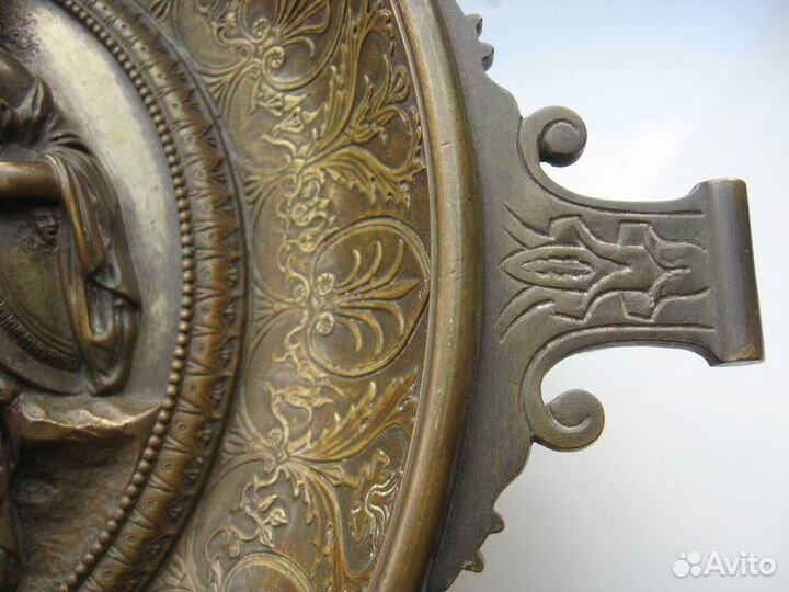 Ваза бронза богиня Франция 19 века
