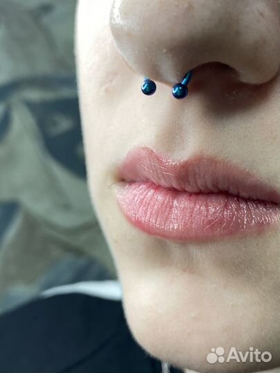 Пирсинг, тату