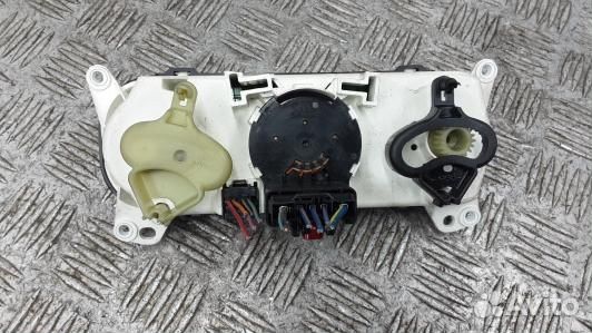 Блок управления печки и климат-контроля dodge cali