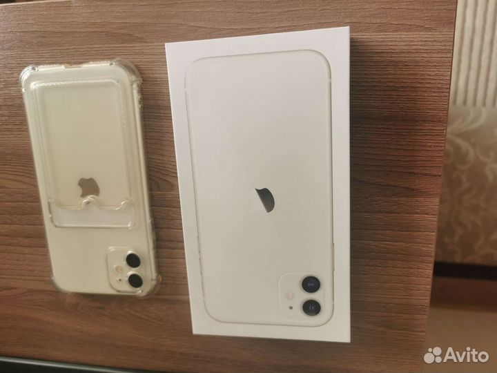 Мобильные телефоны бу iPhone 11
