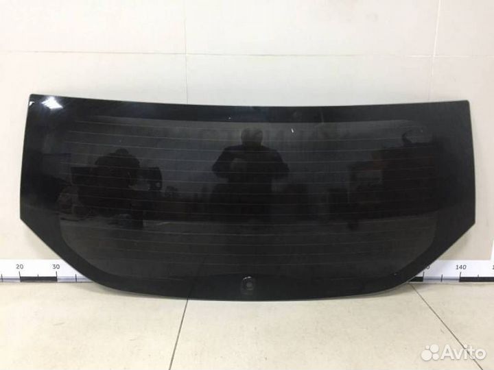 Стекло заднее Renault Duster 2012