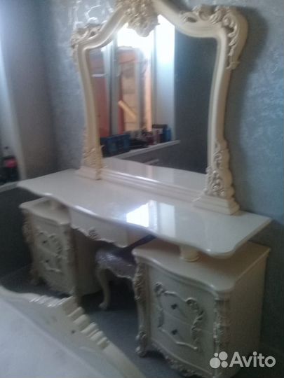 Сборщик мебели