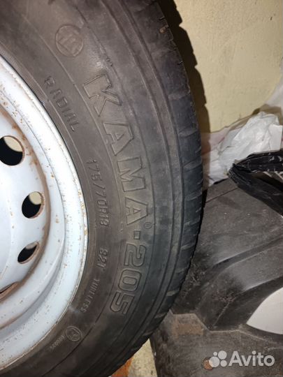 Автомобильные колеса