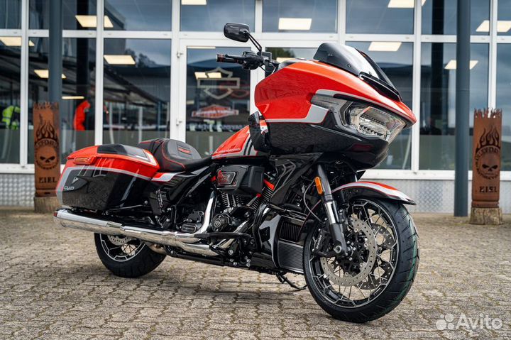 Harley-Davidson CVO Road Glide Legendary Orange