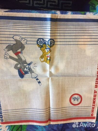 Носовые платочки винтаж новые