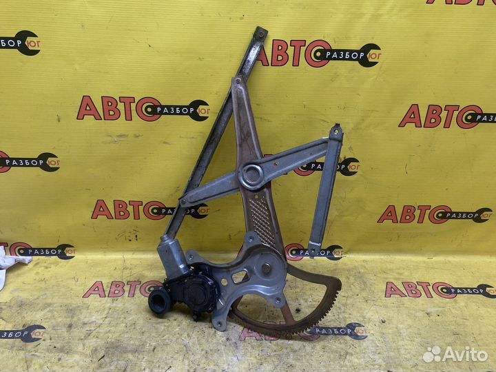 Стеклоподъемник передний правый Toyota Opa