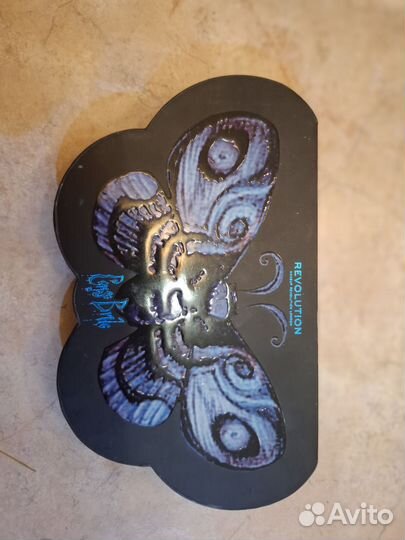 Палетка теней revolution corpse bride