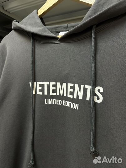 Кофта Vetements
