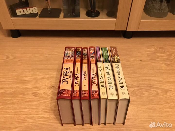 Комплект из 7 книг Герберта Уэллса твердые обложки