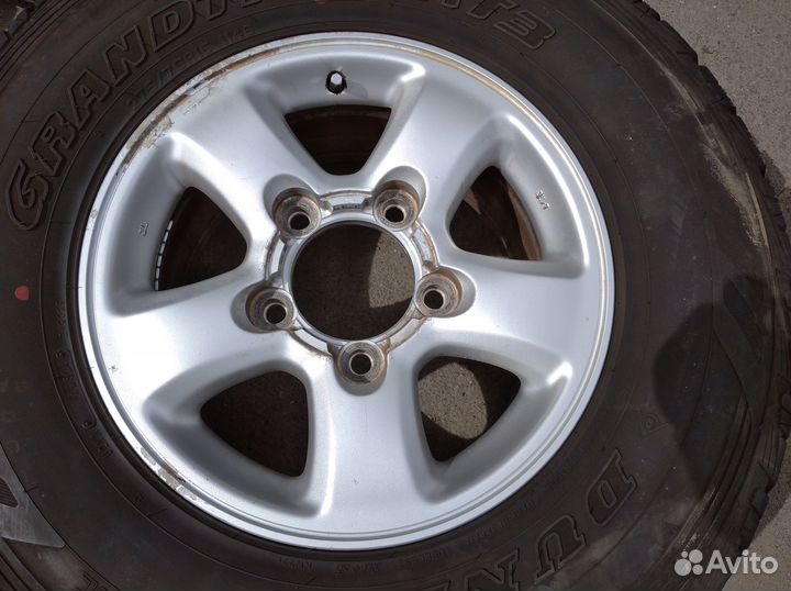 Land Cruiser 100 диски R16 + 275/70R16 Dunlop