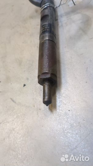 Форсунка топливная Renault Clio