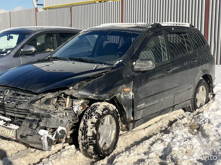 Разбираю SsangYong Кайрон
