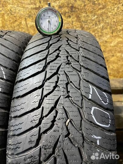 Nokian Tyres WR Snowproof 165/70 R14