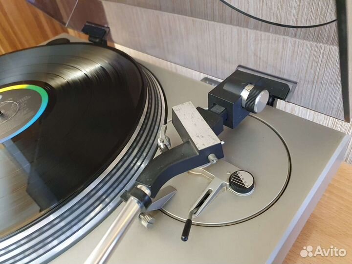 Проигрыватель винила Technics sl-1200