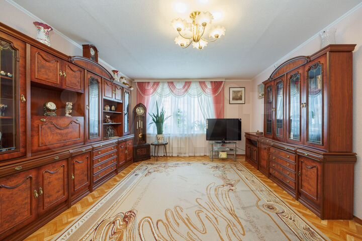 3-к. квартира, 122,2 м², 3/14 эт.