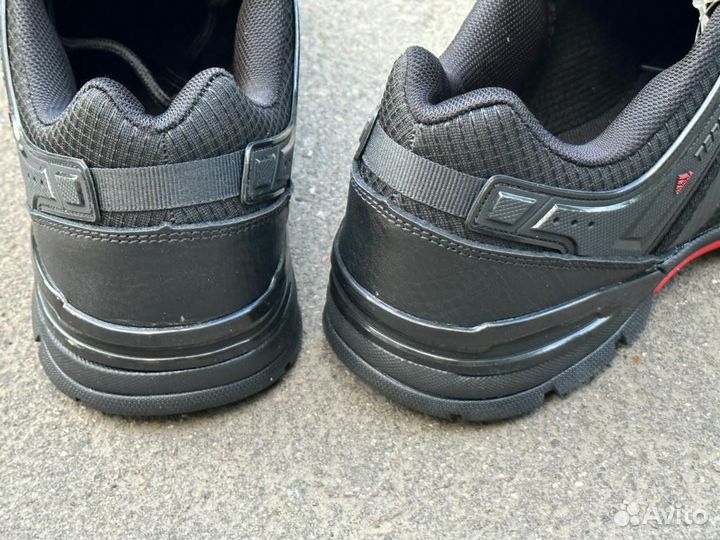 Кроссовки adidas