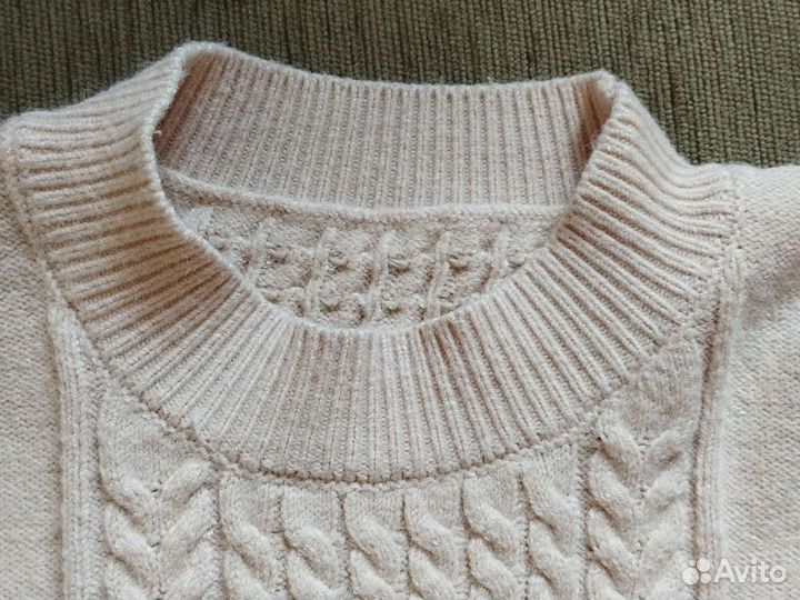 Свитер на девочку 134 и кардиган