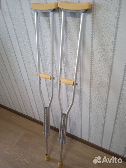 Продам костыли в отличном состоянии б/у