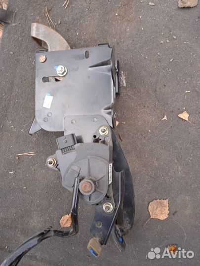 Педальный узел Renault Megan 2 МКПП