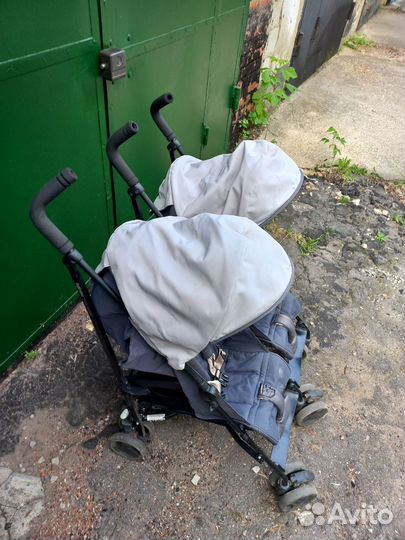 Коляска трость для двойни Inglesina tween swift