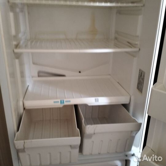 Холодильник на запчасти