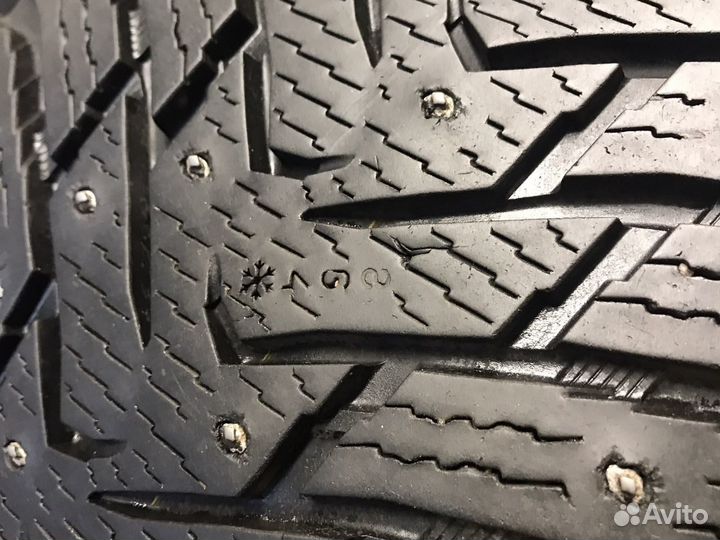 Nokian Tyres Hakkapeliitta 8 275/50 R20