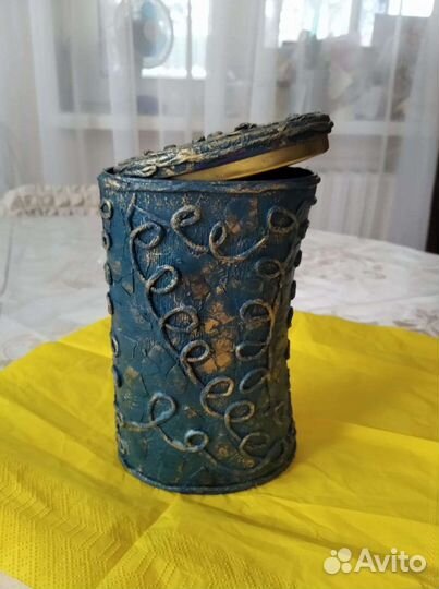 Бутылка интерьерная в технике декупаж