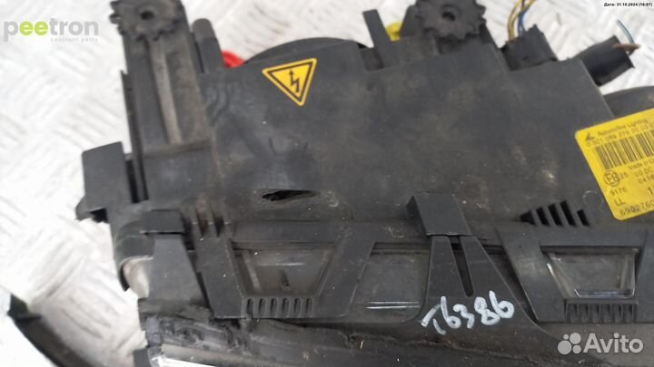 Б/У Б/У Фара правая xenon, Bosch без блока