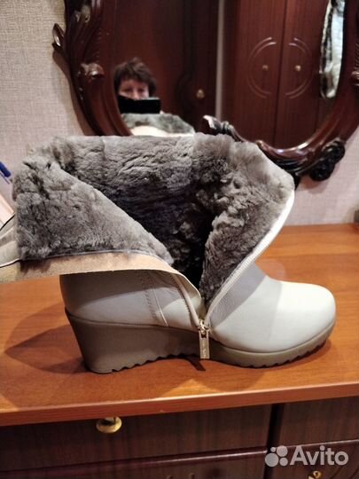 Полусапожки женские зимние 39 размера