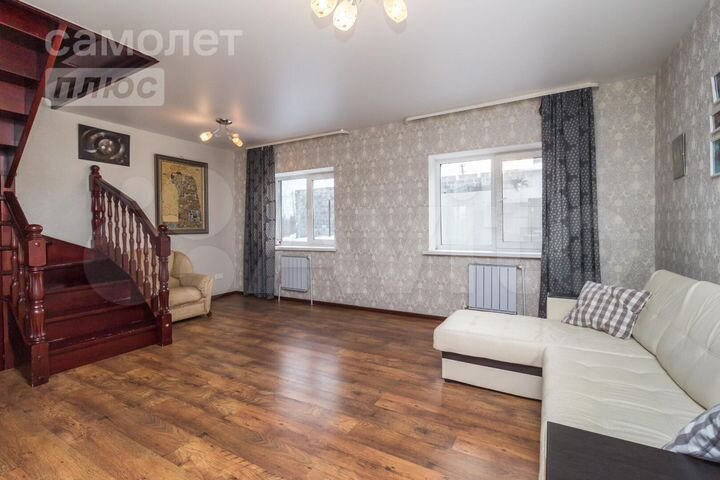 Таунхаус 120 м² на участке 3 сот.