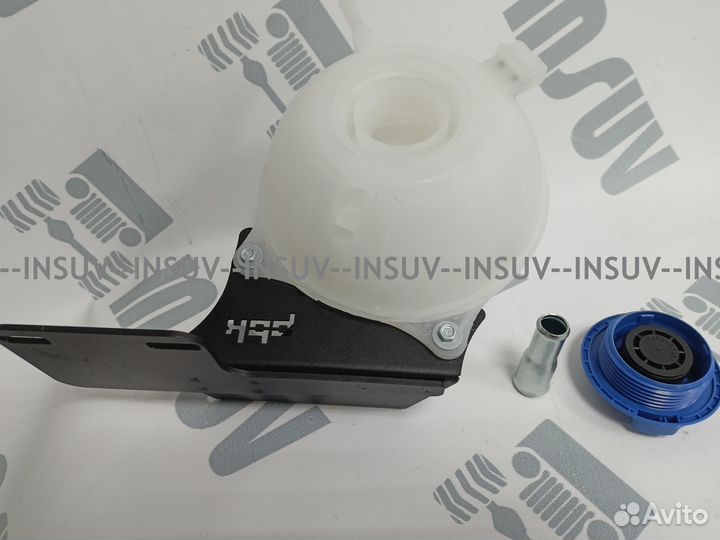 Кронштейн расширит. бачка VAG Шеви Нива +бачок