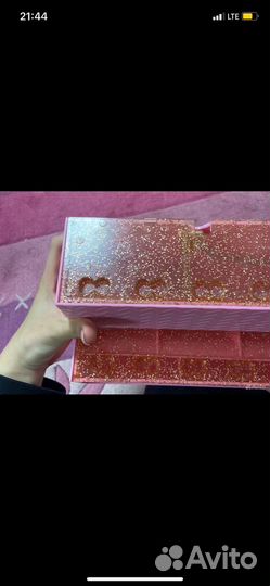 Подиум для Лол