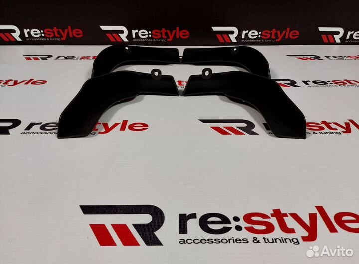 Брызговики Toyota Camry 50 1м 2011-2014 S987