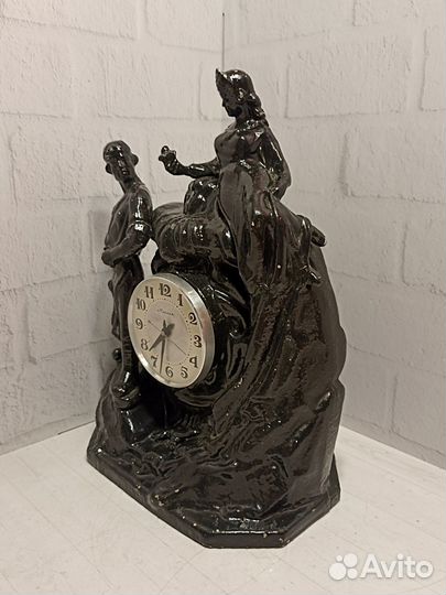 Часы молния Хозяйка