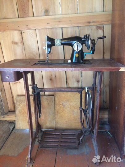 Швейная машина Подольск