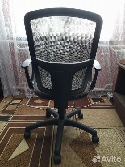 Компьютерное кресло