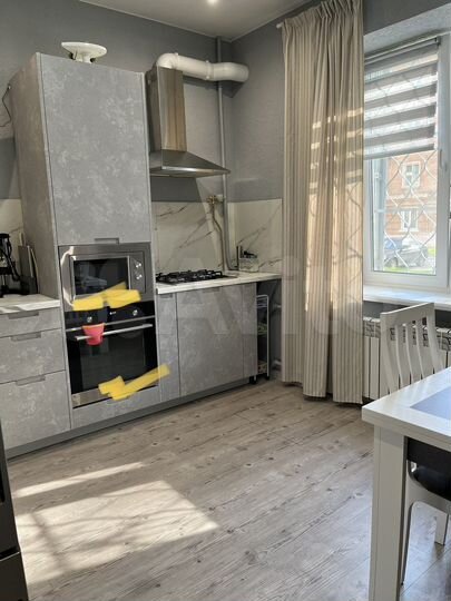 3-к. квартира, 94 м², 1/4 эт.