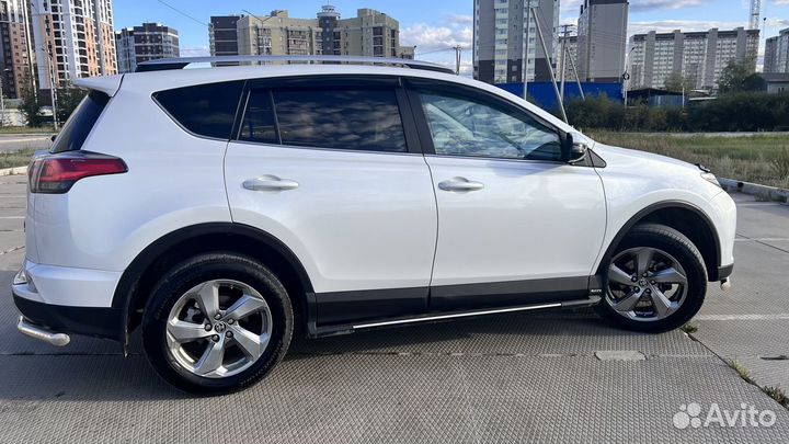 Toyota RAV4 2.5 AT, 2019, 63 000 км