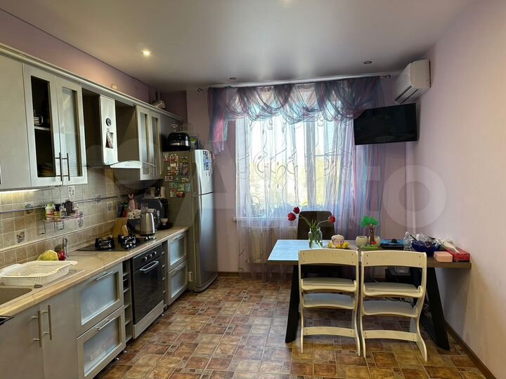 2-к. квартира, 120 м², 4/6 эт.