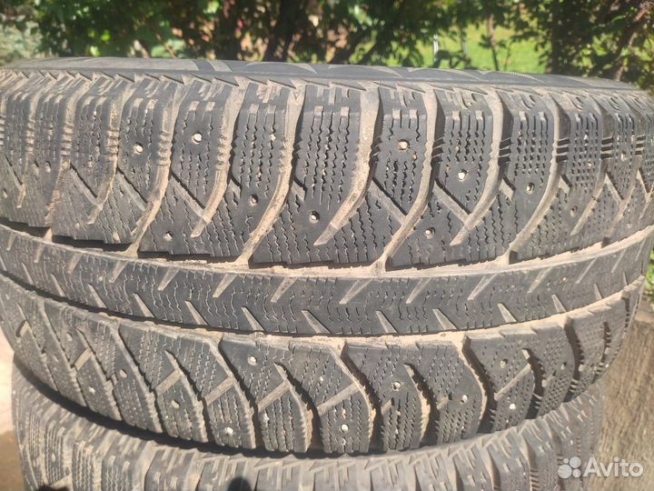 Bridgestone Ice Cruiser 7000 255/55 R18