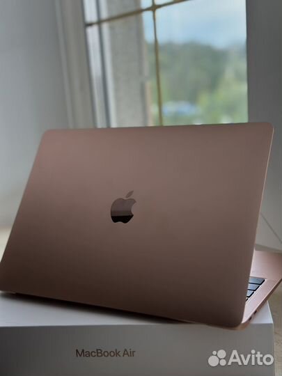 Apple MacBook Air 13 2020