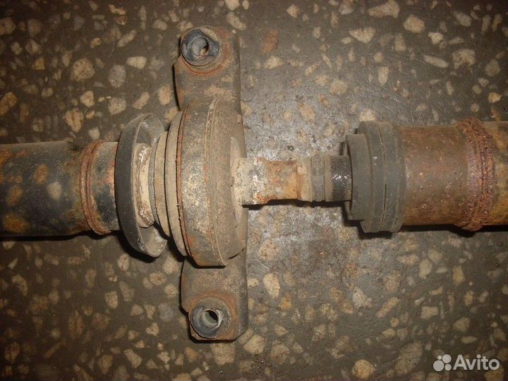 Вал карданный (Subaru Outback)