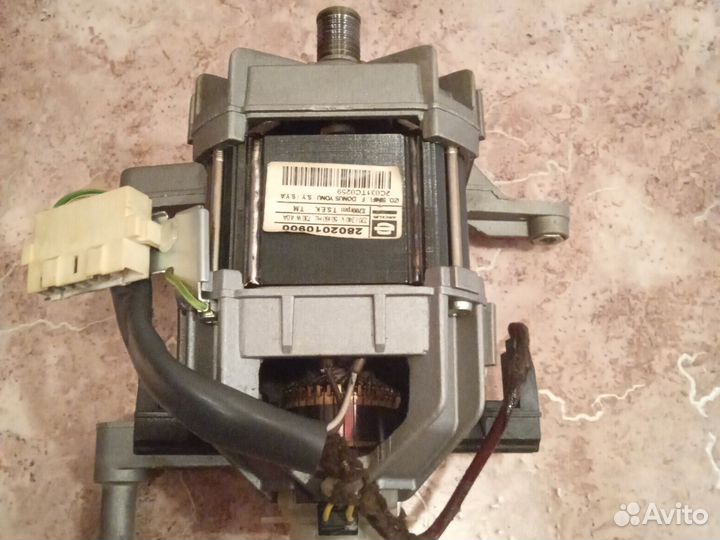 Двигататель стиральной машины