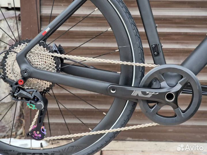 Twitter Gravel X Carbon Black Mat