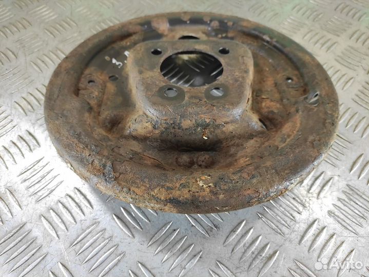 Щит опорный Opel Astra G